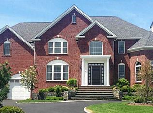 35 Starr Ln, Rehoboth, MA 02769