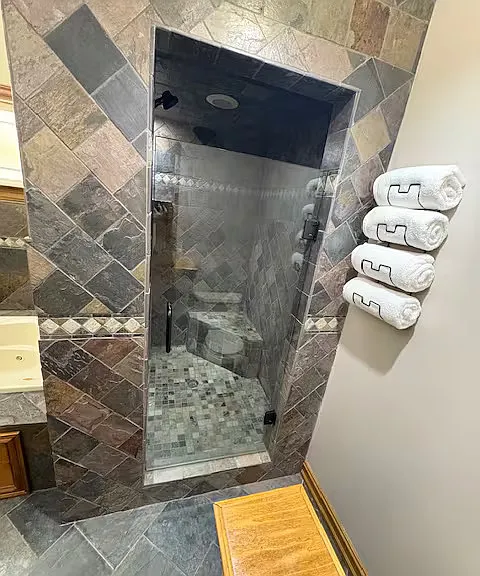 335 N Peachtree Ave #3COMMERCIAL — Photo 5