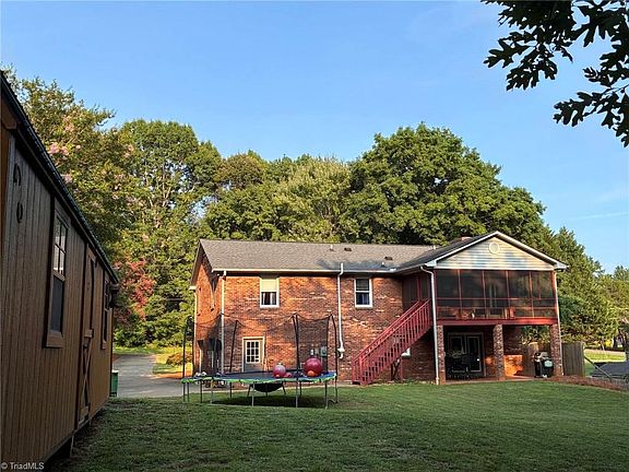 5th image of 1492 Cedar Fork Rd