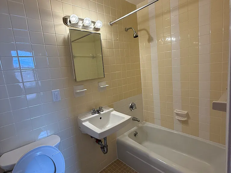 64 Brighton Ave #306D — Photo 5