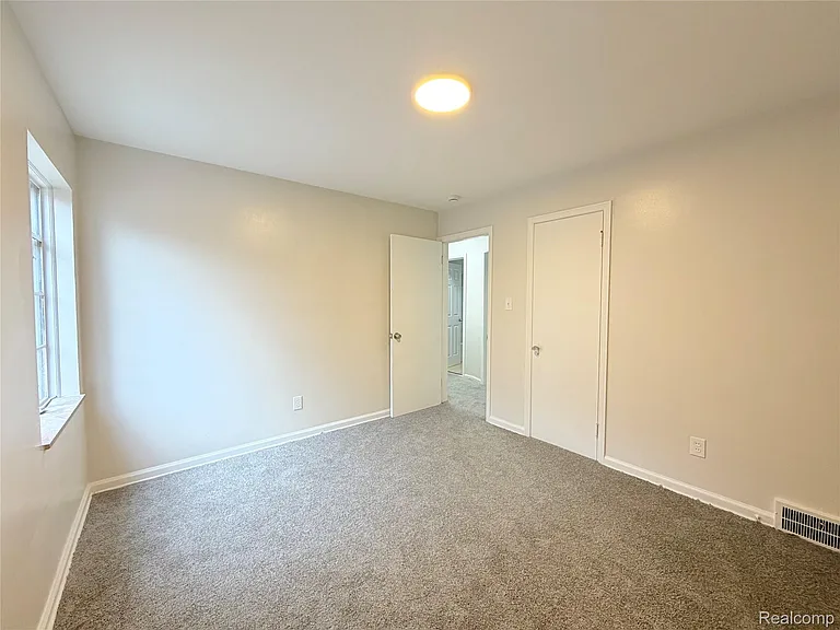 9832 Balfour Rd — Photo 10