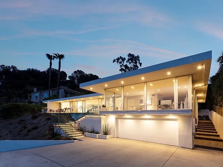 7502 Hillside Dr — Photo 30