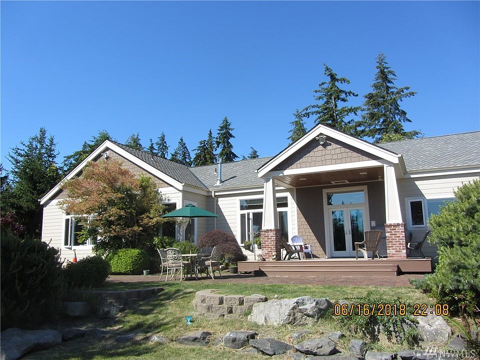 Views of Mt. Baker, Cascades and Hood Canal.