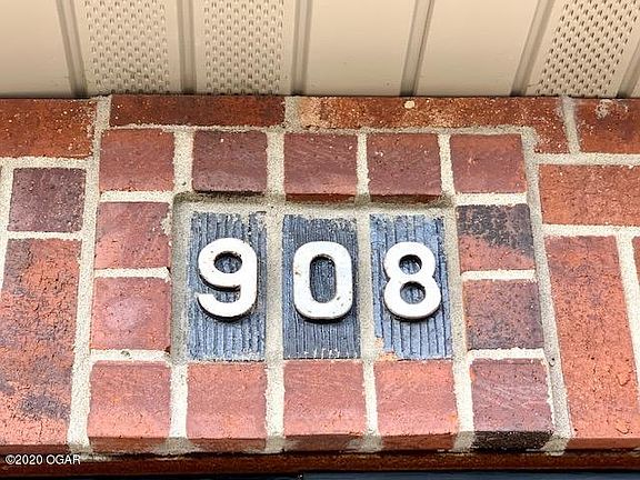 5th image of 908 S Roane Ct
