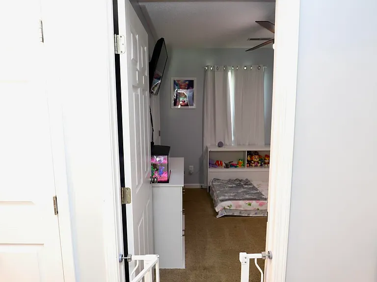 4370 Excursion Dr — Photo 34