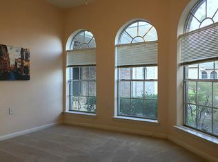 730 Apple Blossom Dr, Pearland, TX 77584