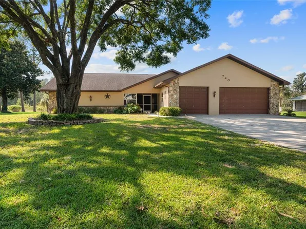 740 N Venturi Ave, Crystal River, FL 34429