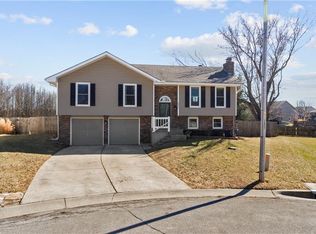 4412 SW 8th St Ter, Blue Springs, MO 64015