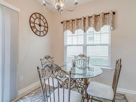 5th image of 138 Potters View Rd