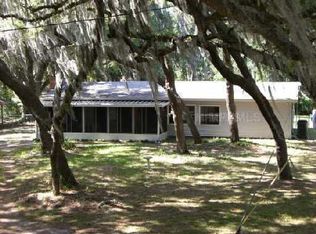 2250 Holden Ln, Lithia, FL 33547