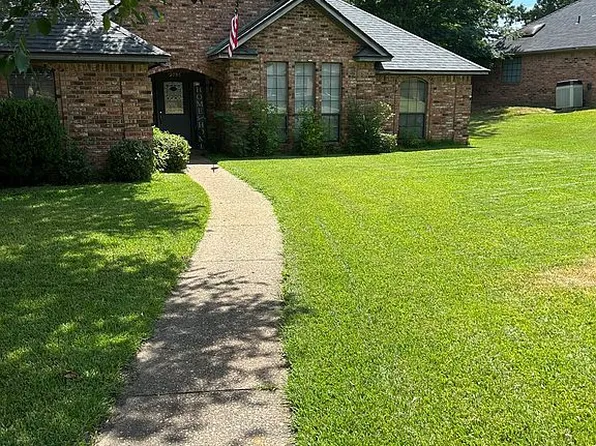 19095 Valley Dr, Flint, TX 75762