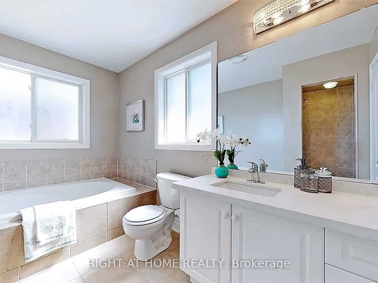 46 Danpatrick Dr — Photo 17