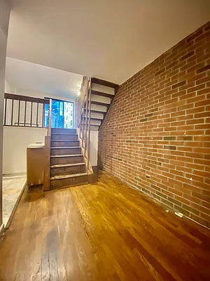 Rented by Avenues Real Estate | media 14