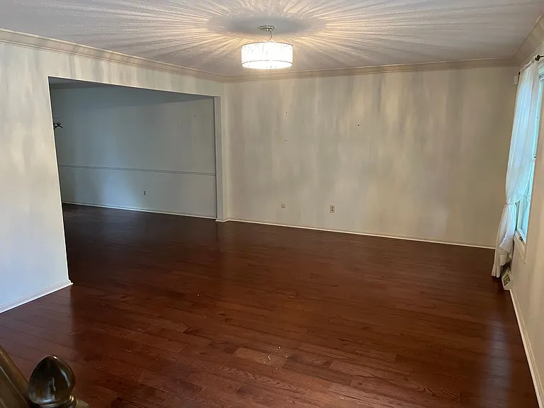 2259 Augusta Ct — Photo 2
