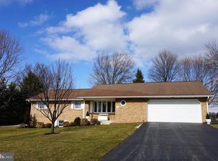 1035 Witmer Rd, York, PA 17406