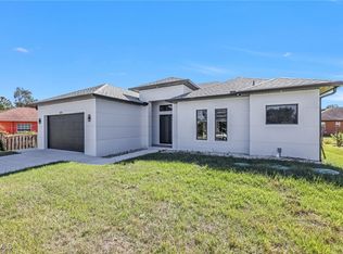 5313 Beauty St, Lehigh Acres, FL 33971