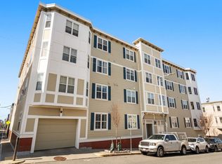 39 Dorchester St APT 10, South Boston, MA 02127