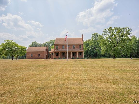5th image of 16328 Kelli Ashley Ct