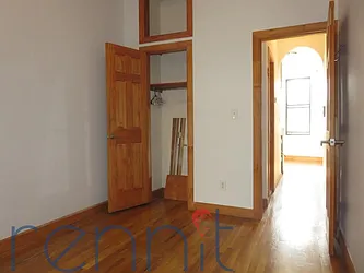 Rented by Rennit Inc.