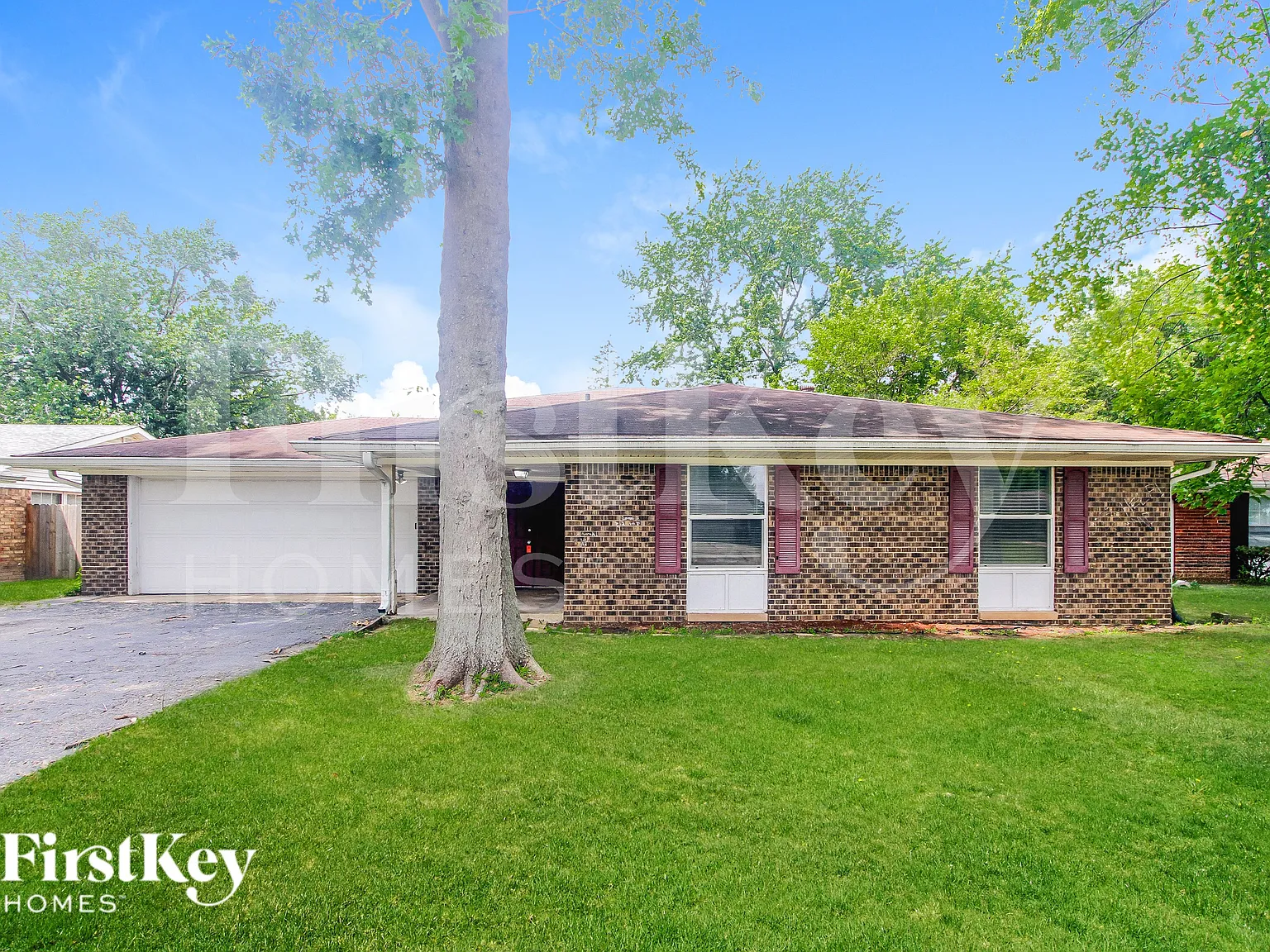 4 bed, 3.0 bath, 2121 sqft, $1,690 — Photo 1