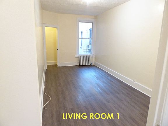 2nd image of 443 Lincoln Pl APT 2R