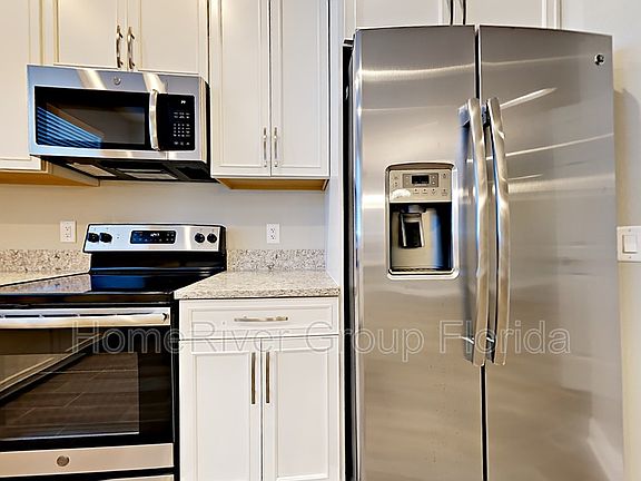 4th image of 30234 Southwell Ln