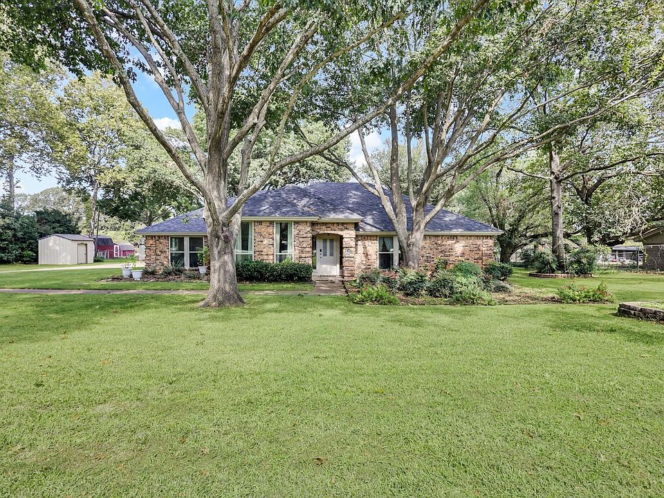1st image of 1123 Melody Ln