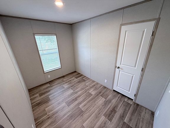 5th image of 5515 118th St Lot 289