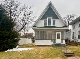 709 N Central Ave, Pierre, SD 57501
