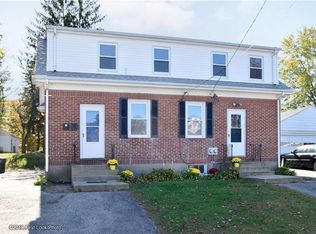88 Massachusetts St, Cranston, RI 02920