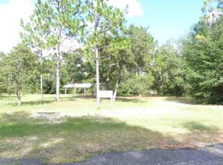 4 W Lake Rd #C, Milton, FL 32583