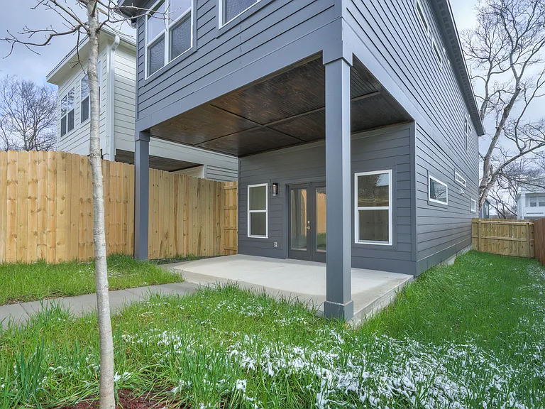 2411A Middle St — Photo 18