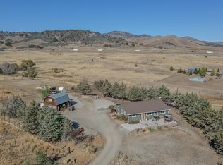 1821 Riverview Dr, Yreka, CA