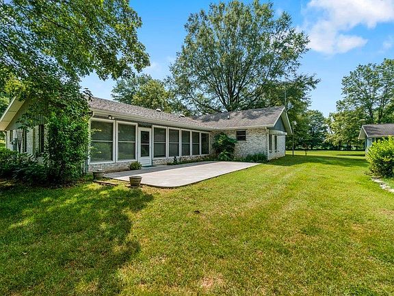 4th image of 272 Rockport Dr