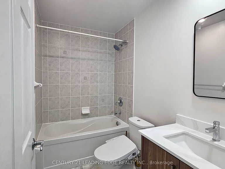 18 Holmes Ave #1915 — Photo 13