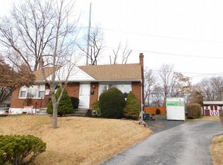 1087 West Cir, Ridley Park, PA 19078