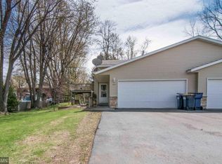 615 Pine St, Prescott, WI 54021