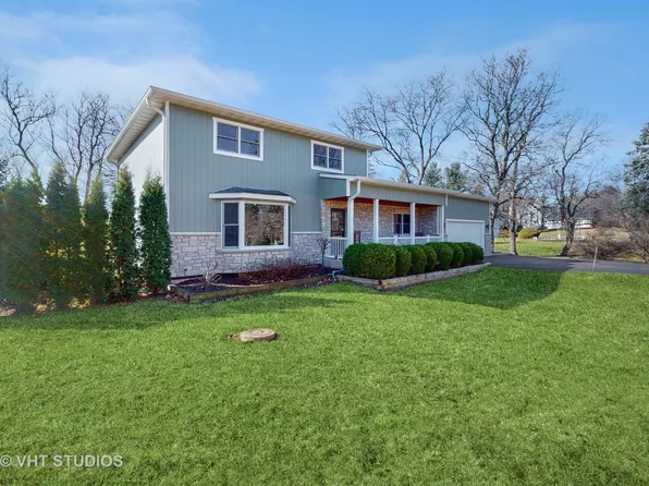 3305 Chelmsford Dr, Spring Grove, IL 60081