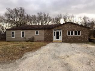 5898 S U Rd W, North Judson, IN 46366