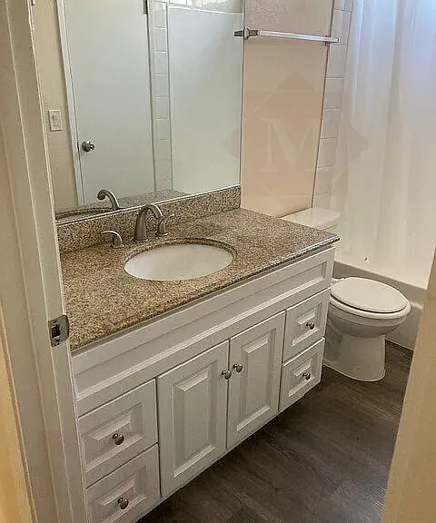 1130 San Andres St #7 — Photo 8
