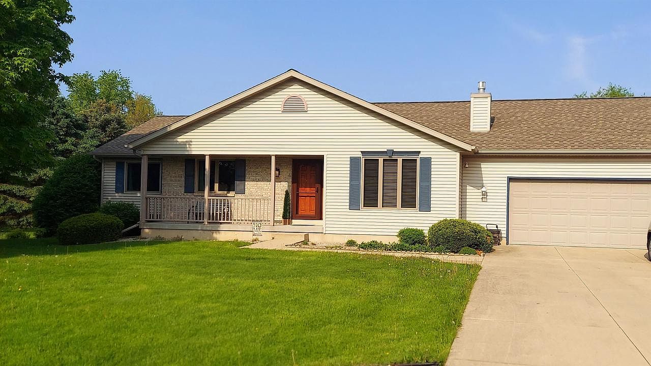 2810 Brooks Ridge Dr, Sun Prairie, WI 53590 | Zillow