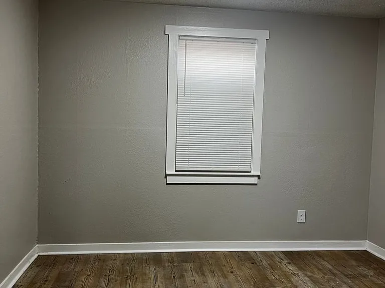 3172 Woodrow St — Photo 5