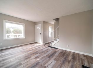 2424 Vendome Dr, Columbus, OH 43219