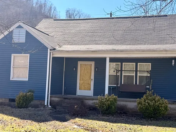 7043 State Route 122, Drift, KY 41619