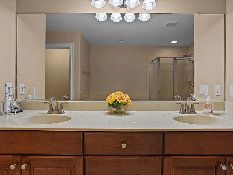 1025 Horton Pl — Photo 24
