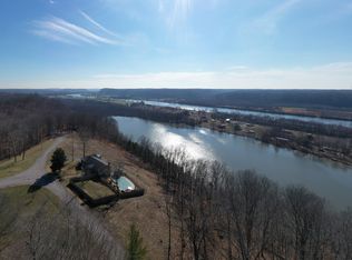 1001 Cumberland View Dr, Ashland City, TN 37015