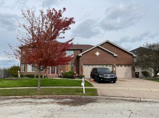 5058 Capri Ln, Richton Park, IL 60471