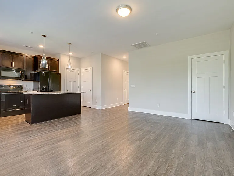 Highland at Hickory Hills Townhomes — Photo 30