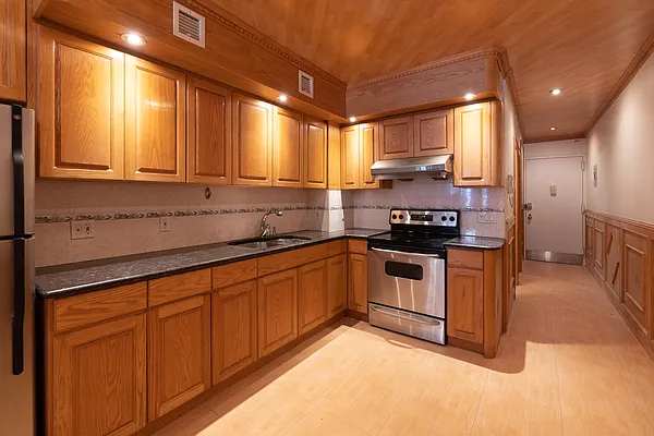 Rented by NY Living Solutions | media 1