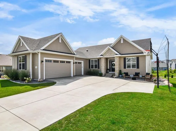 5260 North PENINSULA Way, Mcfarland, WI 53558